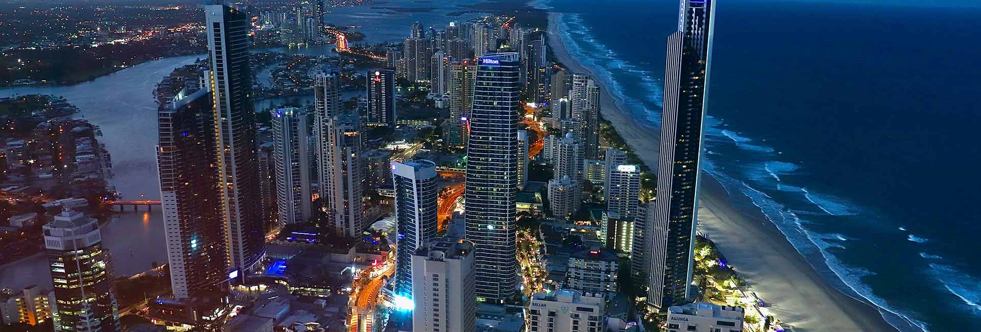 Coast-city-skyline-at-night