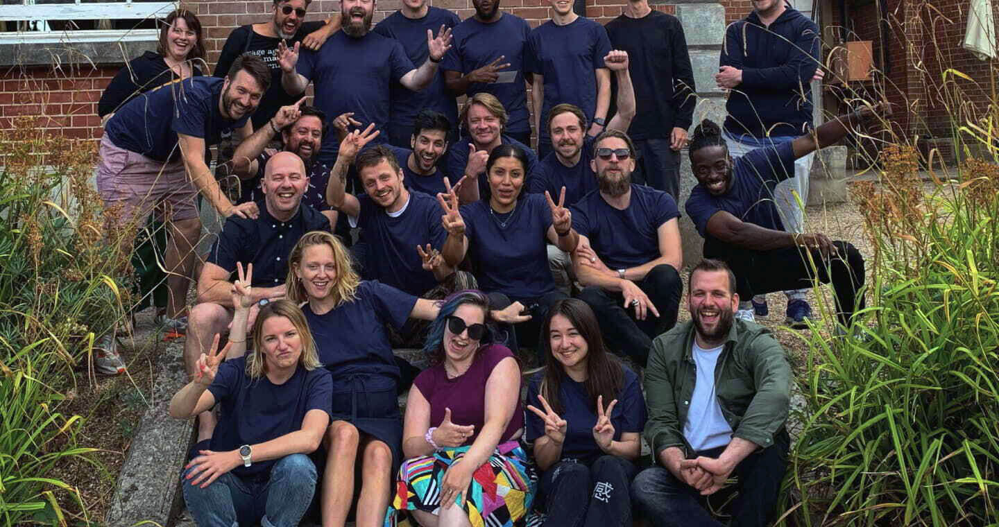 group-photo-text-block-image