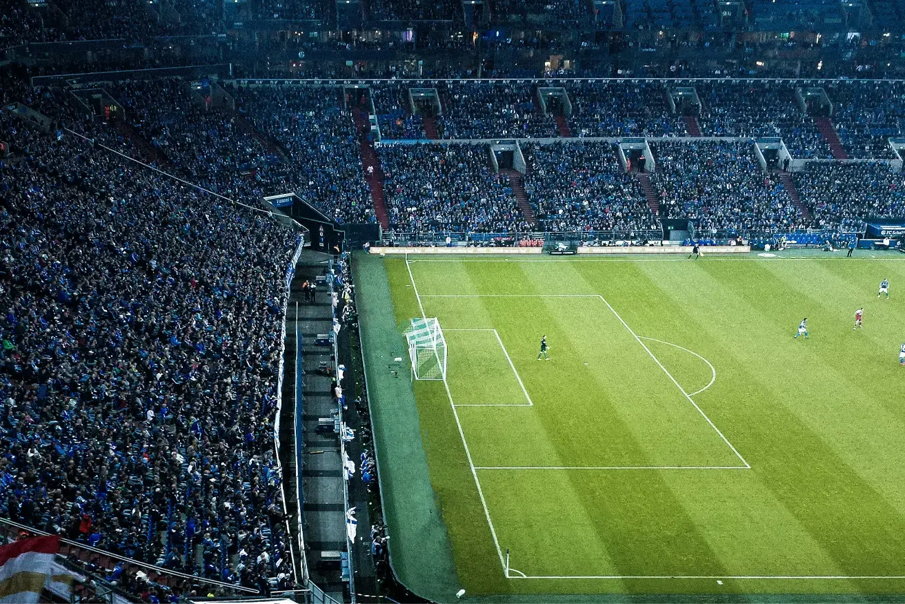 ai-tech-in-sports-ebook-featured-industry-1312px-875px-updatedV2